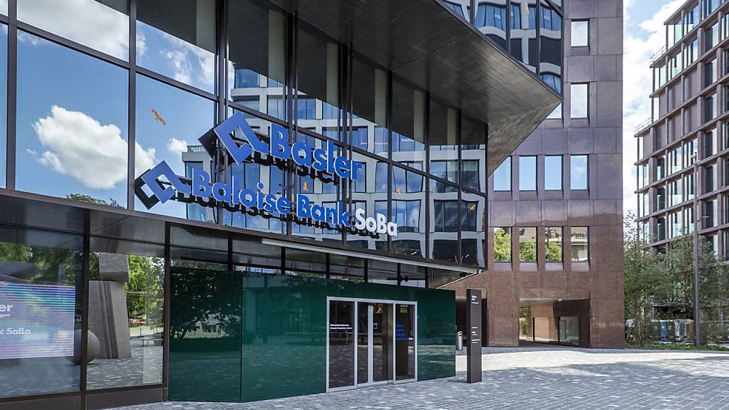 Die Basler Versicherung hat das Betriebsergebnis im BVG-Geschäft trotz Coronaturbulenzen halten können. (Archivbild)