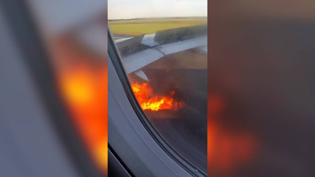 Vogel geriet ins Triebwerk: Flugzeug fängt bei Start Feuer