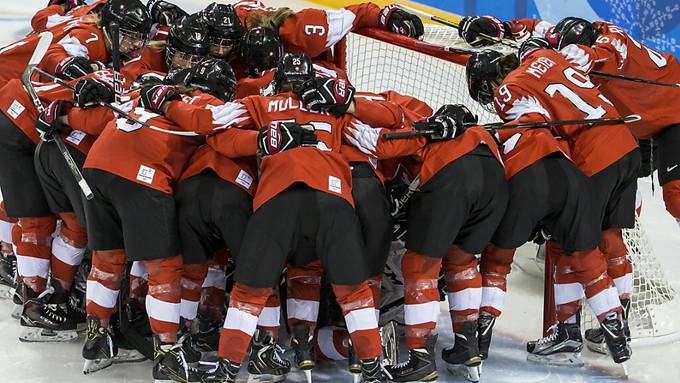 Frauen-WM in Calgary beginnt mit vier Monaten Verspätung