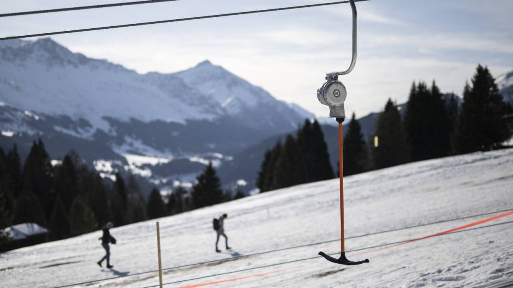 Betriebe in Bündner Skigebieten beantragen Kurzarbeit