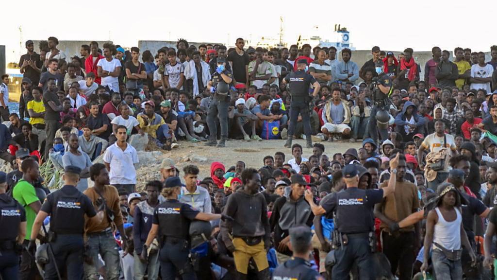 Die EU diskutiert nach der Migrationskrise in Ceuta neue Massnahmen, um bei massenhaften Migrationsströmen schneller reagieren zu können. (Archivbild)