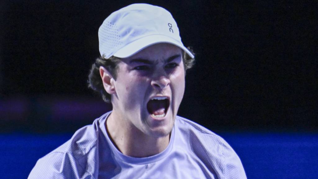 Brasilianisches Feuer in der t. Jakobshalle: João Fonseca gewinnt auf eindrückliche Weise den Final der Swiss Indoors