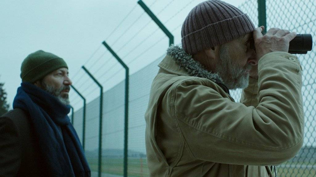 Peter Freiburghaus (r) und Jay Abdo im Schweizer Kurzfilm «Facing Mecca», der es auf die Oscar-Shortlist der besten zehn Kurzfilme weltweit geschafft hat. (Pressebild)