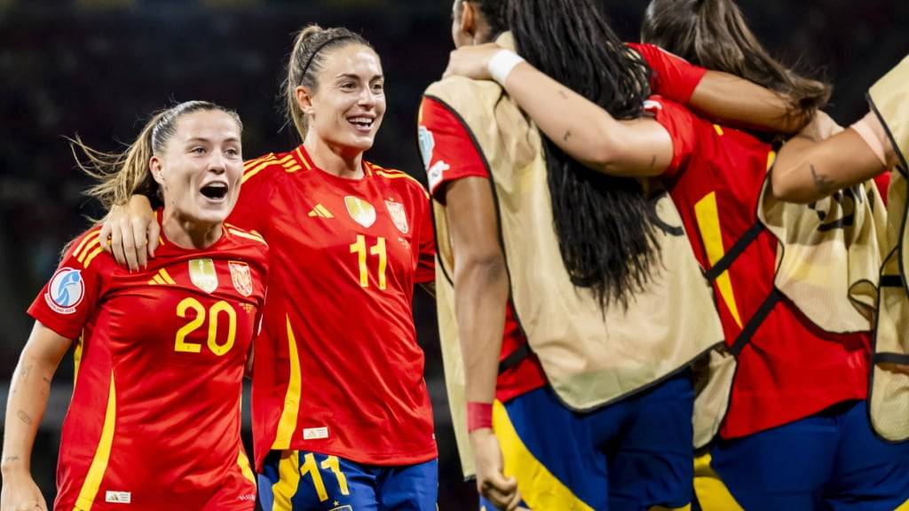 Die Spanierinnen wollen auch nach dem Halbfinal gegen Deutschland jubeln