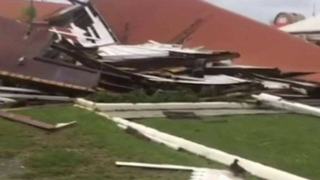 Das Parlamentsgebäude des Pazifikstaats Tonga ist durch den Wirbelsturm «Gita» zerstört worden.