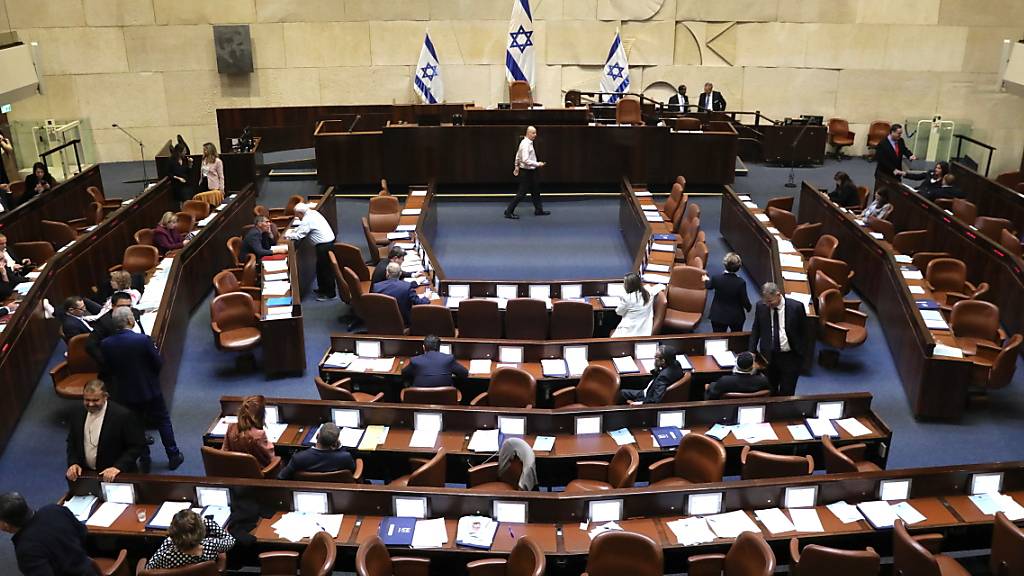 Das Parlament Israels (Knesset) stimmte am Mittwoch für seine Auflösung.