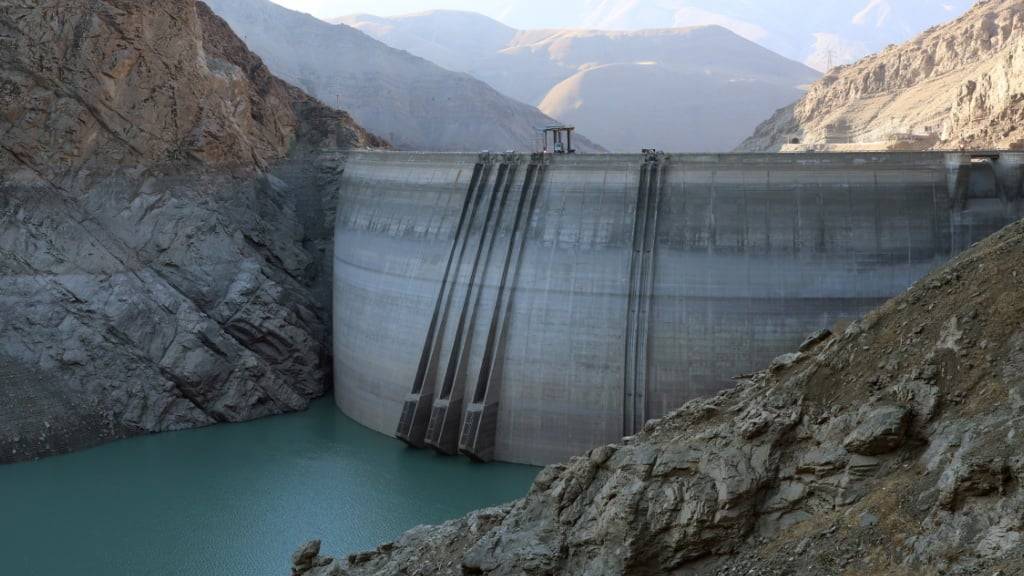 Der Amir-Kabir-Stausee im Norden des Irans ist weniger als zu zehn Prozent seiner Kapazität gefüllt. (Archivbild)