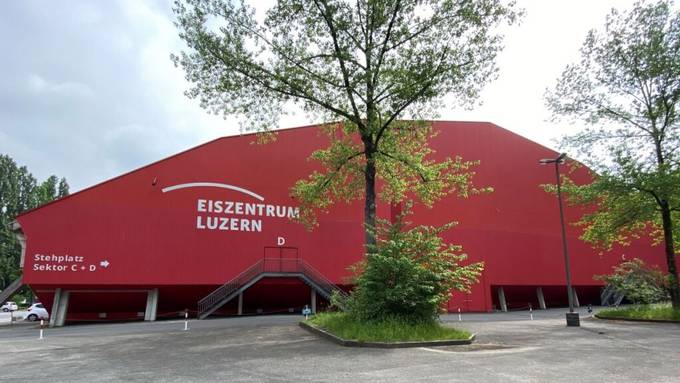 Unternehmen aus Sarnen baut in Luzern Mantelnutzung des Eiszentrums