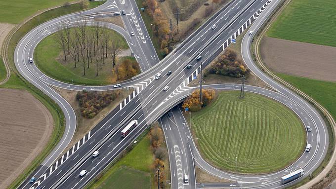 Zu wenig Abstand auf A1 – Millionär erhält saftige Geldstrafe