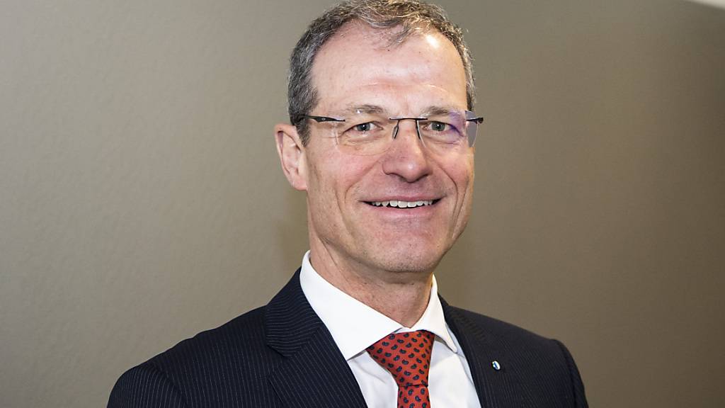 Der Luzerner Finanzdirektor Reto Wyss (Mitte) hat seine Steuergesetzrevision 2025 vorgelegt. Letztes Wort wird nach der parlamentarischen Beratung das Volk haben. (Archivaufnahme)