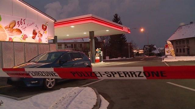 Nach der Tankstelle gleich noch den Kiosk überfallen