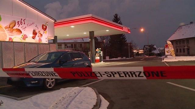 Nach der Tankstelle gleich noch den Kiosk überfallen