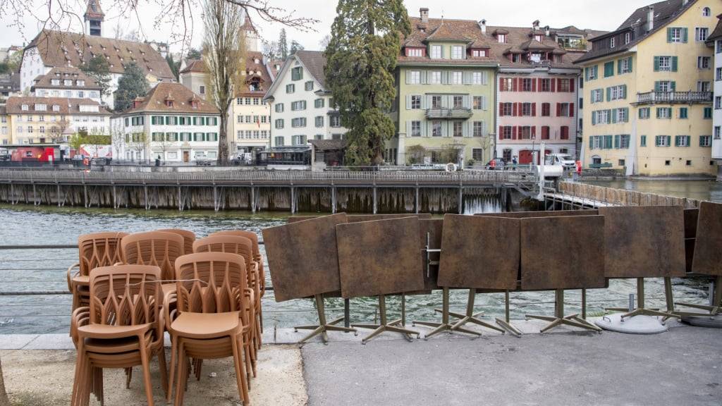 Die Massnahmen gegen die Corona-Pandemie brachten viele Restaurants in existenzielle Nöte. (Archivaufnahme)