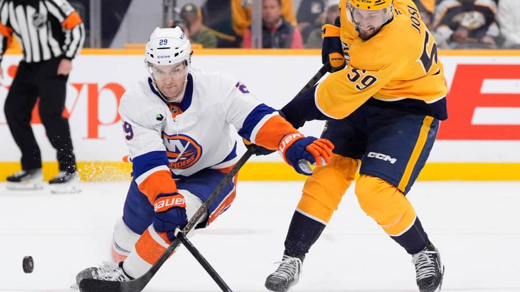 Roman Josi (rechts) führte die Predators zum Sieg gegen die Capitals