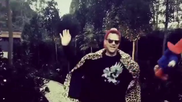 Robbie Williams tanzt zu Bruno Mars-Song