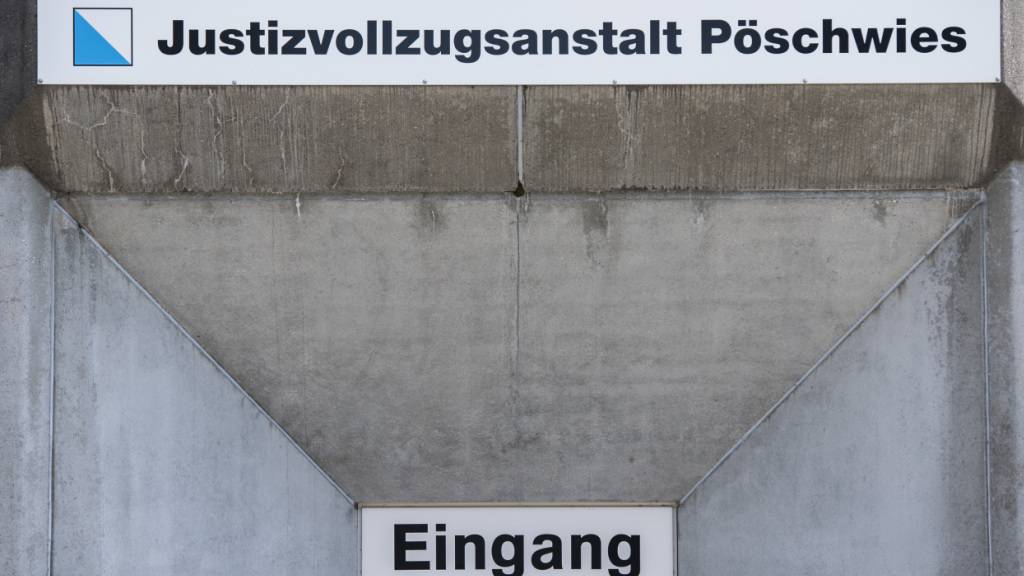 In der JVA Pöschwies kam es am Freitag zu einer gewalttätigen Auseinandersetzung zwischen zwei Personen. Eine musste ins Spital gebracht werden. (Archivbild)