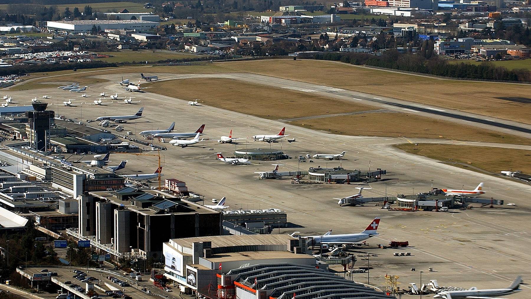 Im vergangenen Jahr stieg das Passagieraufkommen am Flughafen Genf erneut. Allerdings fällt das Wachstum schwächer aus als in der Vergangenheit.