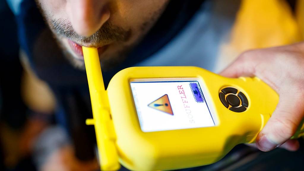 Rund vier Prozent der Autolenkenden fahren unter Alkoholeinfluss