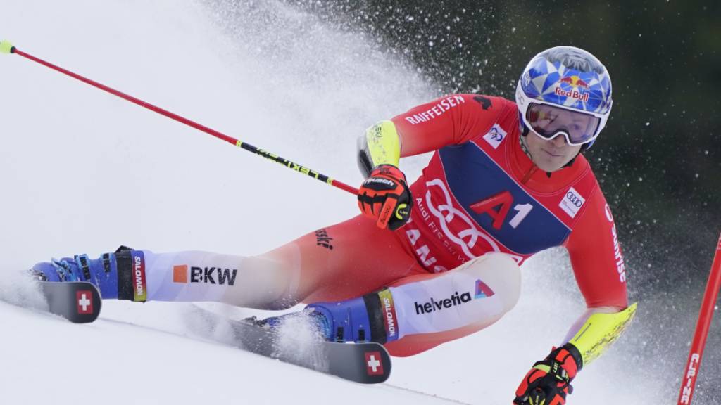 Marco Odermatt zeigt auch in Bansko eine starke Leistung