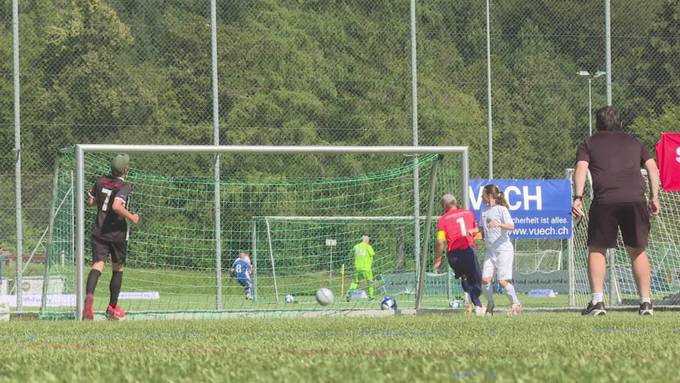 Internationale Fussball-Schwergewichte messen sich am Helvetia Cup