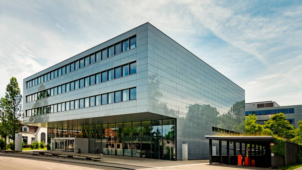 Kanton plant provisorisches Gymnasium im Liebefeld