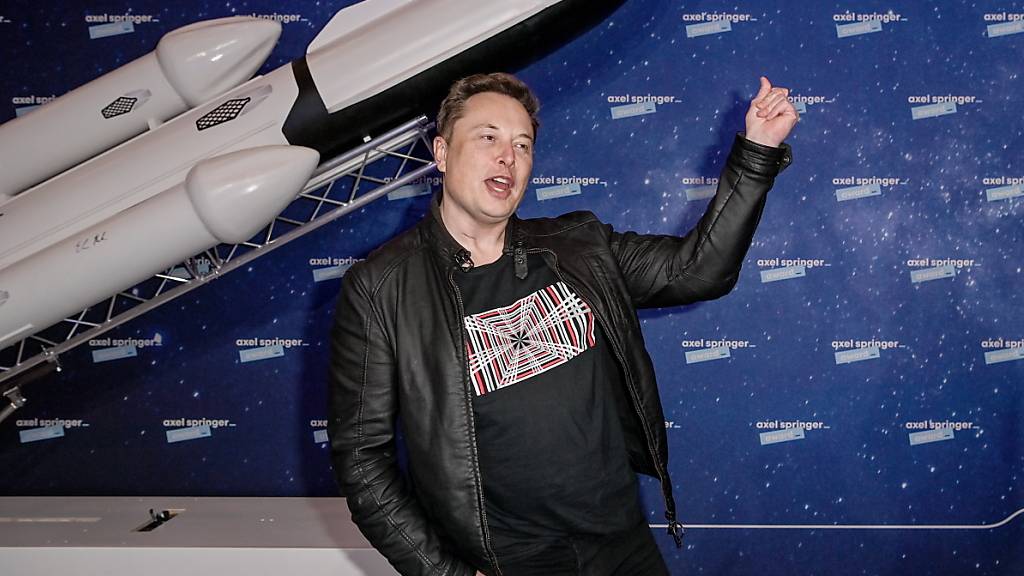 Ein Tweet von SpaceX-Besitzer und Tesla-Chef Elon Musk verleiht Bitcoin Schub.  (Archiv)