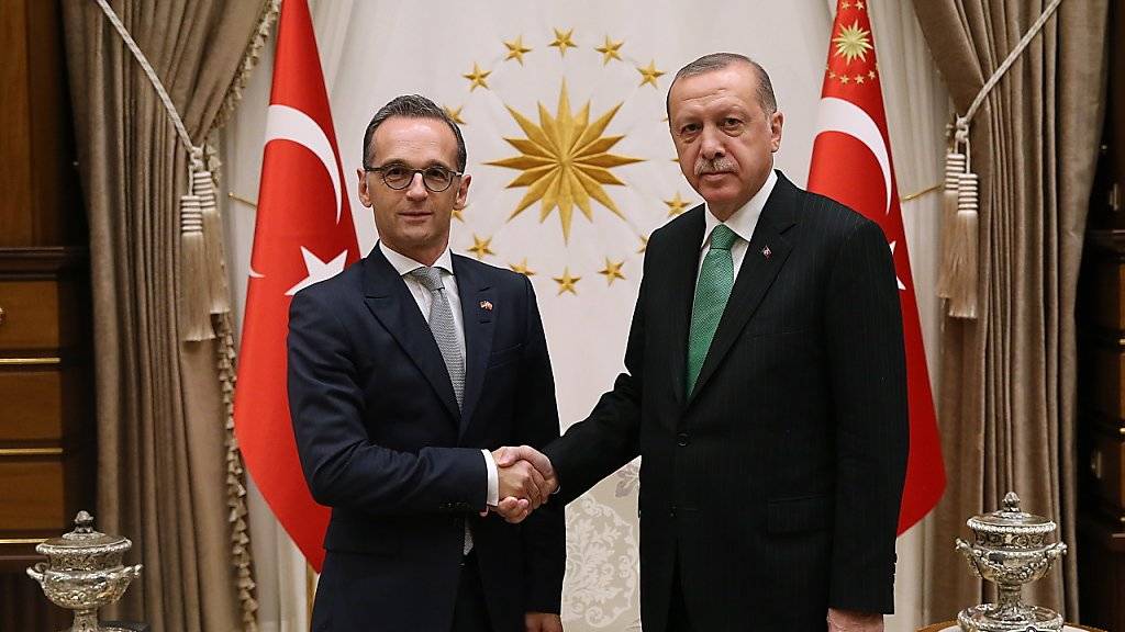 Nach monatelangem Streit wollen sich Deutschland und die Türkei wieder annähern. Am Mittwoch traf der deutsche Aussenminister Heiko Maas (links) in Ankara auch den türkischen Präsidenten Recep Tayyip Erdogan.