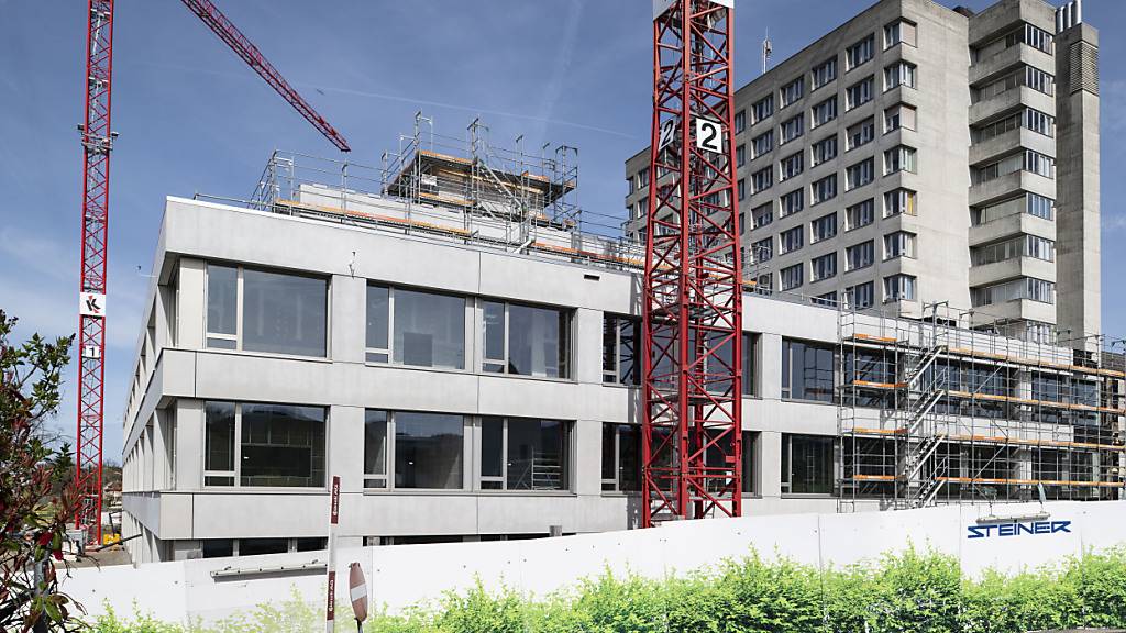 Das GZO Spital Wetzikon steckt in einer Schuldenkrise. Am Freitag präsentierten die Verantwortlichen des Spitals einen Sanierungsplan. (Archivbild)