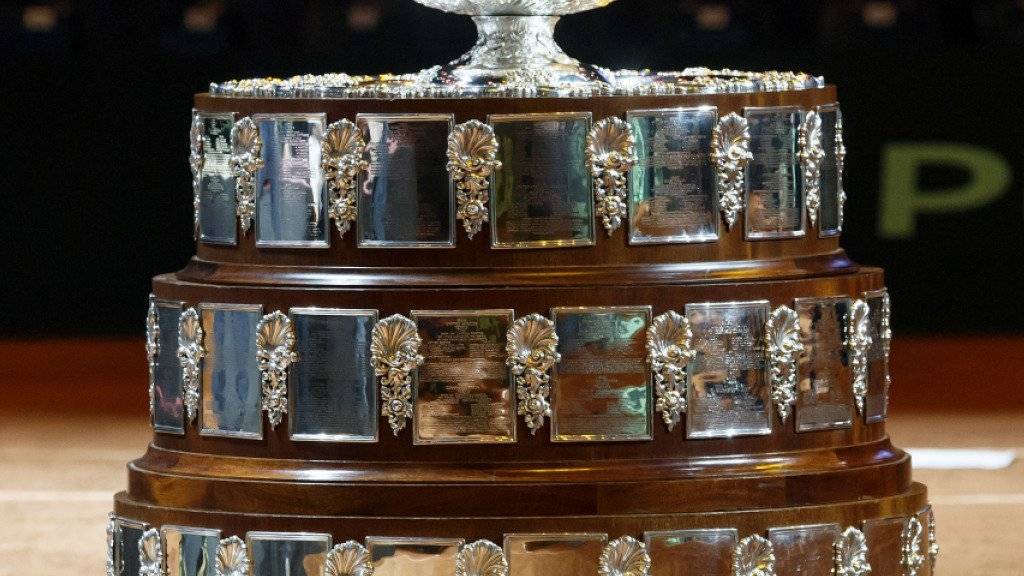 Das Objekt der Begierde am letzten November-Wochenende: die Davis-Cup-Trophäe