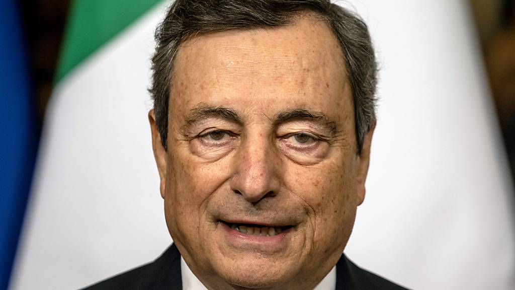 Mario Draghi ist positiv auf das Coronavirus getestet worden.