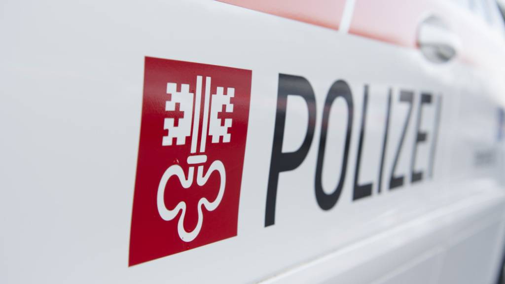 Die Kantonspolizei Nidwalden schnappte in Ennetbürgen NW dank einem aufmerksamen Bürger einen mutmasslichen Einbrecher. (Symbolbild)
