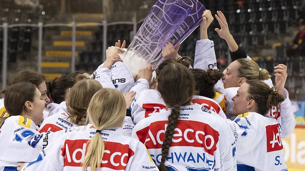 Frauen der ZSC Lions zum dritten Mal in Folge Meister