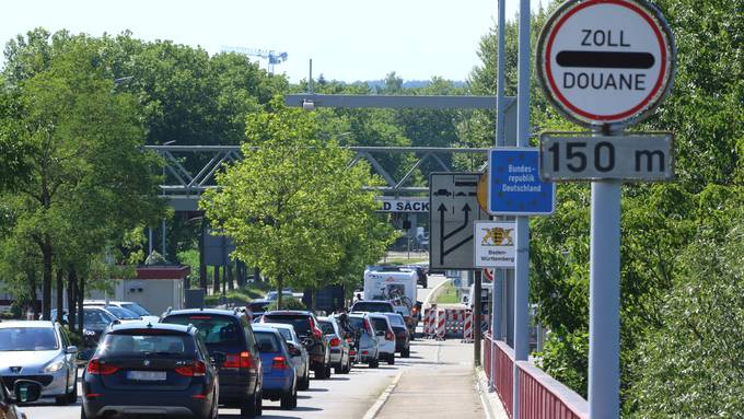 So prägen Grenzgängerinnen und Einkaufstouristen die Wirtschaft