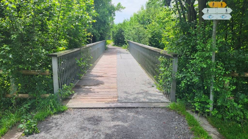 Unter anderem wird die Brücke Furt Lorzenweg in Cham ZG saniert.