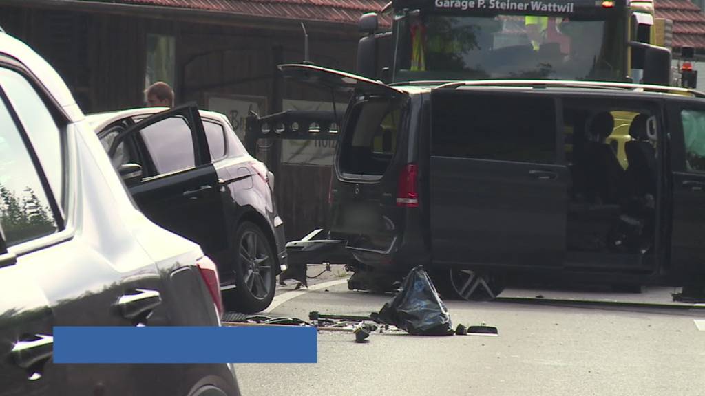 Newsblock: Heftiger Unfall in Lütisburg, Brand in Rorschacherberg und Handbike-Gold in Quebec