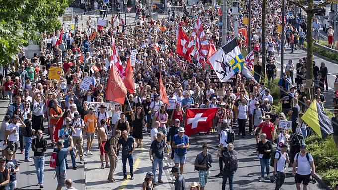 Polizei zeigt Organisatoren von unbewilligter Demo in Luzern an