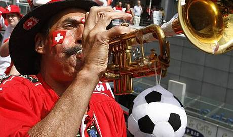 Anlaufstelle Fur Schweizer Fussballfans In Not An Fussball Wm Vermischtes Panorama Solothurner Zeitung