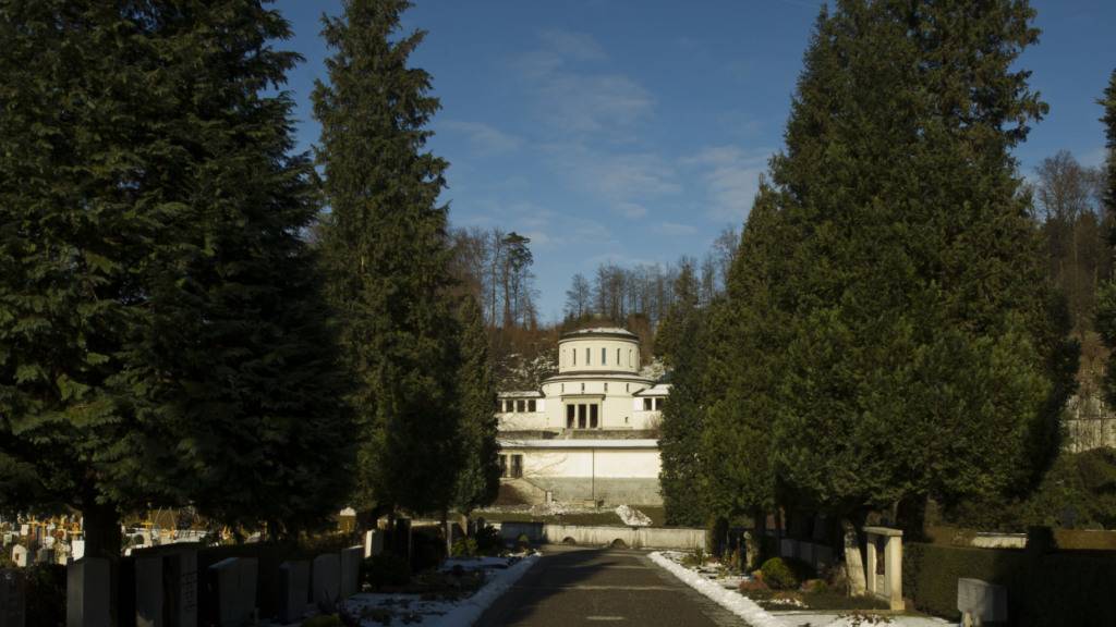Das erste Krematorium im Luzerner Friedhof Friedental ist vor rund hundert Jahren nach Plänen des Architekten Albert Fröhlich gebaut worden. (Archivaufnahme)