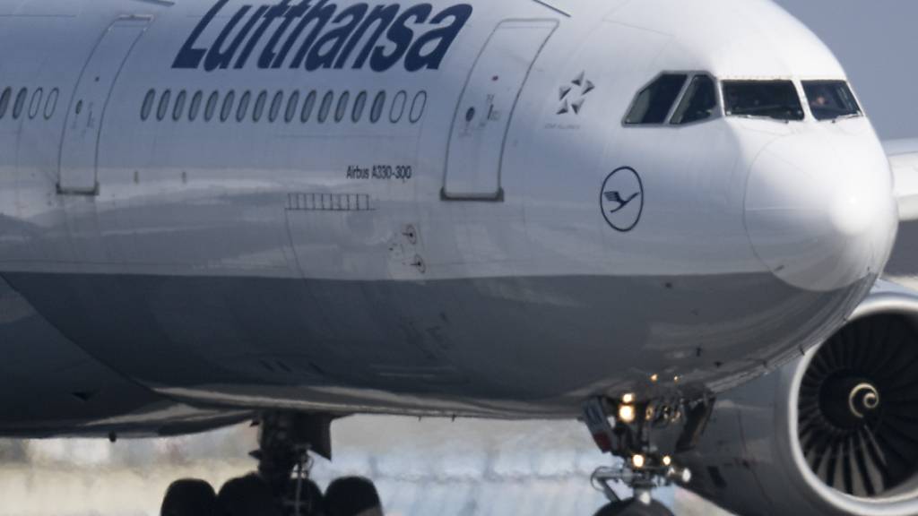 Bei der Lufthansa läuft es rund: Die Airline steuert nach einem Rekordergebnis im zweiten Quartal 2023 auf eines der lukrativsten Jahre der Firmengeschichte zu.