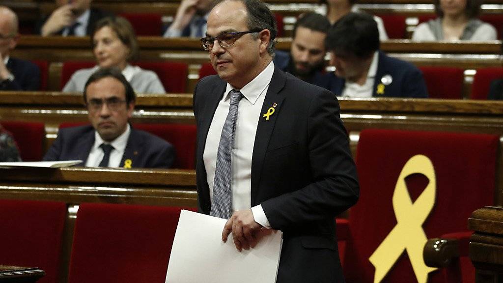 Die  kurzfristig angesetzte Wahl von Jordi Turulls zum neuen katalanischen Regionalpräsidenten ist verhindert worden.