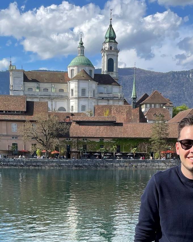 SRF-Moderator Joel Grolimund erzählt Promi-Geschichten aus Solothurn