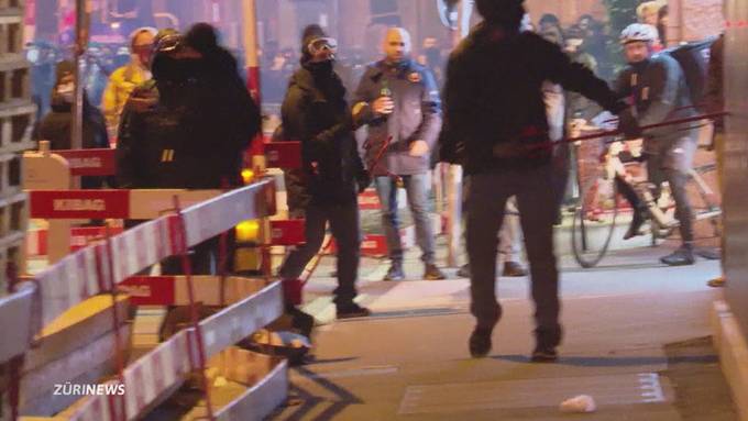 Beschwerde gegen Zürcher Anti-Chaoten-Initiative eingereicht