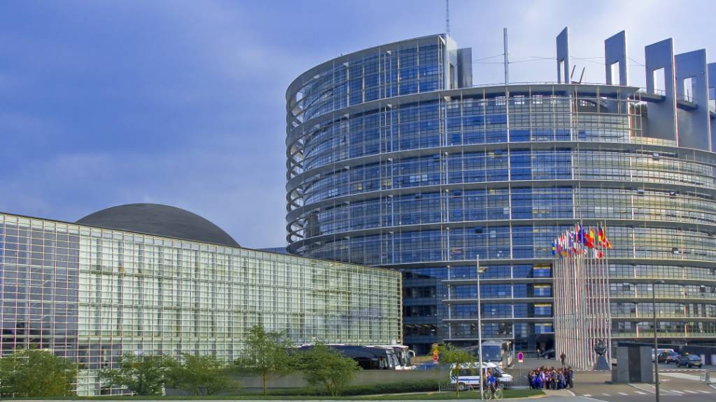 Europaparlament kehrt nach mehr als einem Jahr nach Strassburg zurück