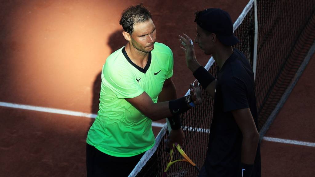 Wieder im geliebten Pariser Rampenlicht: Rafael Nadal setzte sich gegen den Australier Alexei Popyrin problemlos in drei Sätzen durch