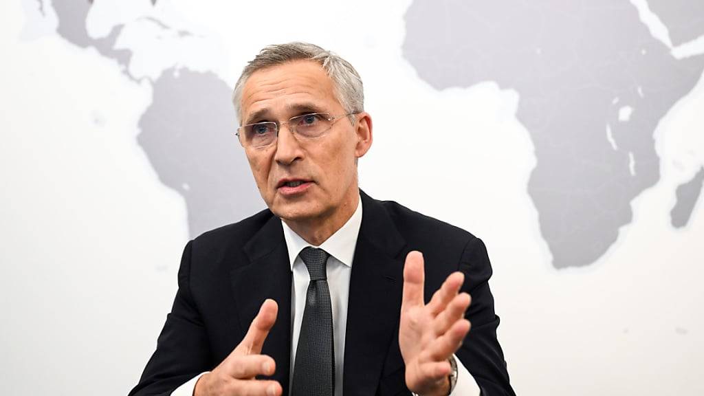 ARCHIV - Jens Stoltenberg, NATO-Generalsekretär, beantwortet Fragen im NATO-Hauptquartier während eines Interviews der Deutschen Presse-Agentur. Foto: Federico Gambarini/dpa