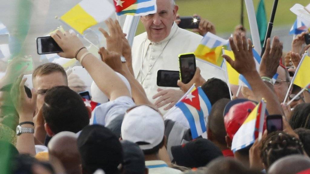 Der Papst auf dem Platz der Revolution in Havanna.
