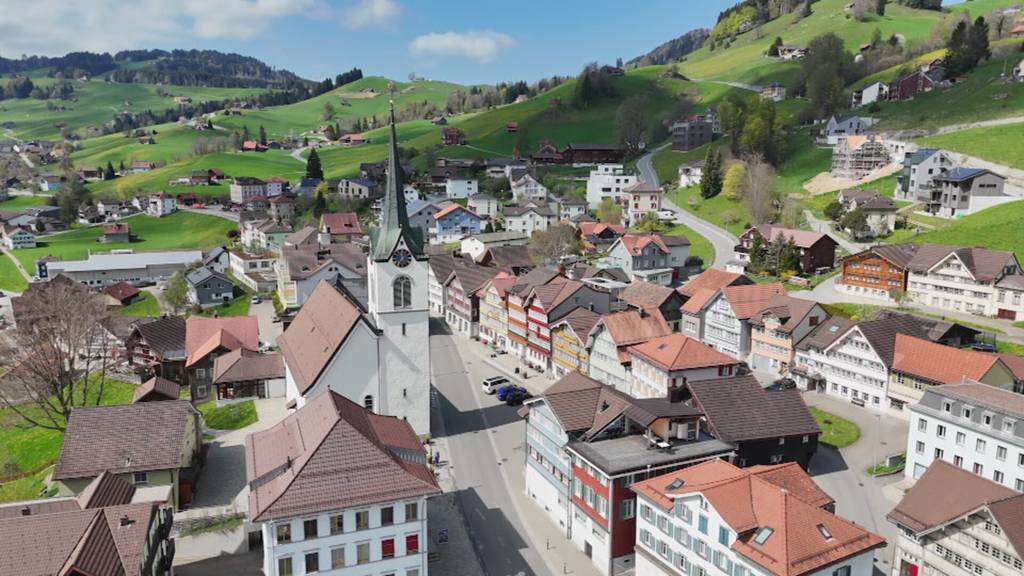 Tötungsdelikt in Urnäsch: Ein Dorf sucht die Normalität