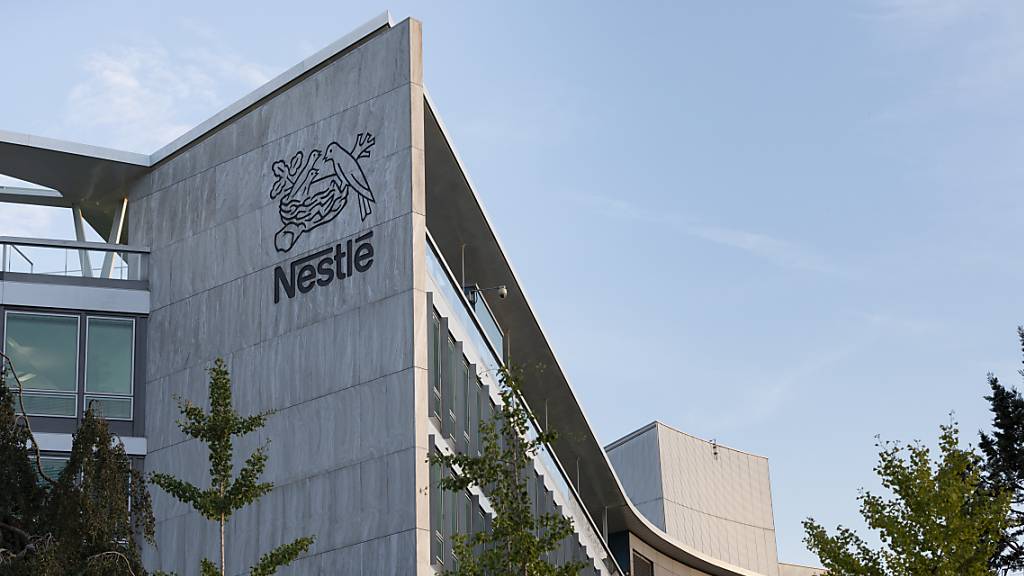 Nestlé wurde von der NGO CDP für seine Massnahmen zum Klimaschutz gelobt: der Hauptsitz des Unternehmens in Vevey (Archivbild).