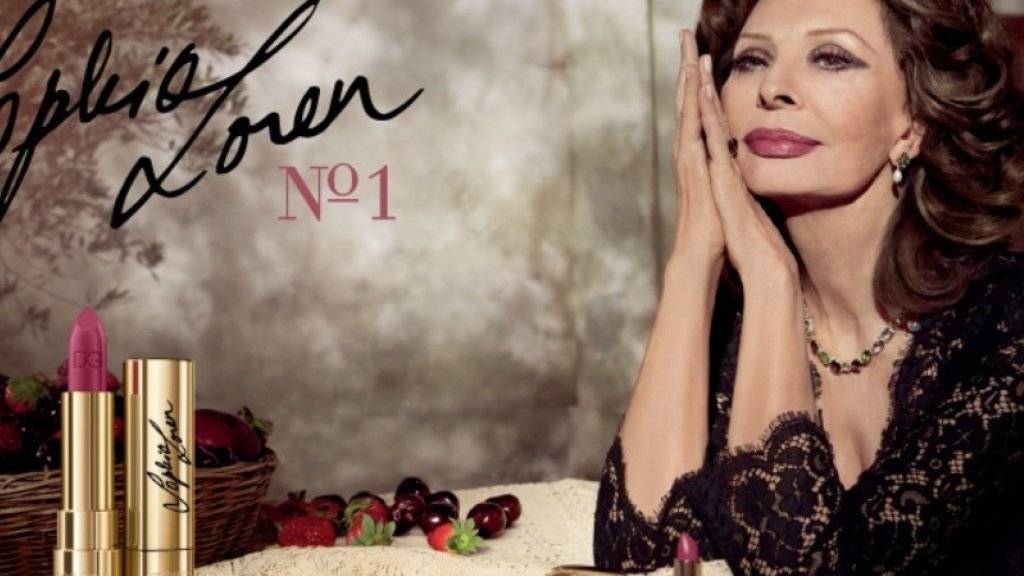 Sophia Loren ist mit 81 immer noch schön genug, um für Lippenstift und Parfum zu werben (Pressebild).