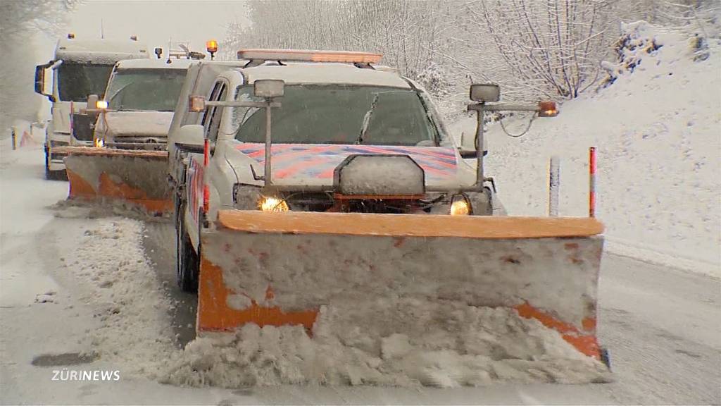 Schneechaos auf den Zürcher Strassen